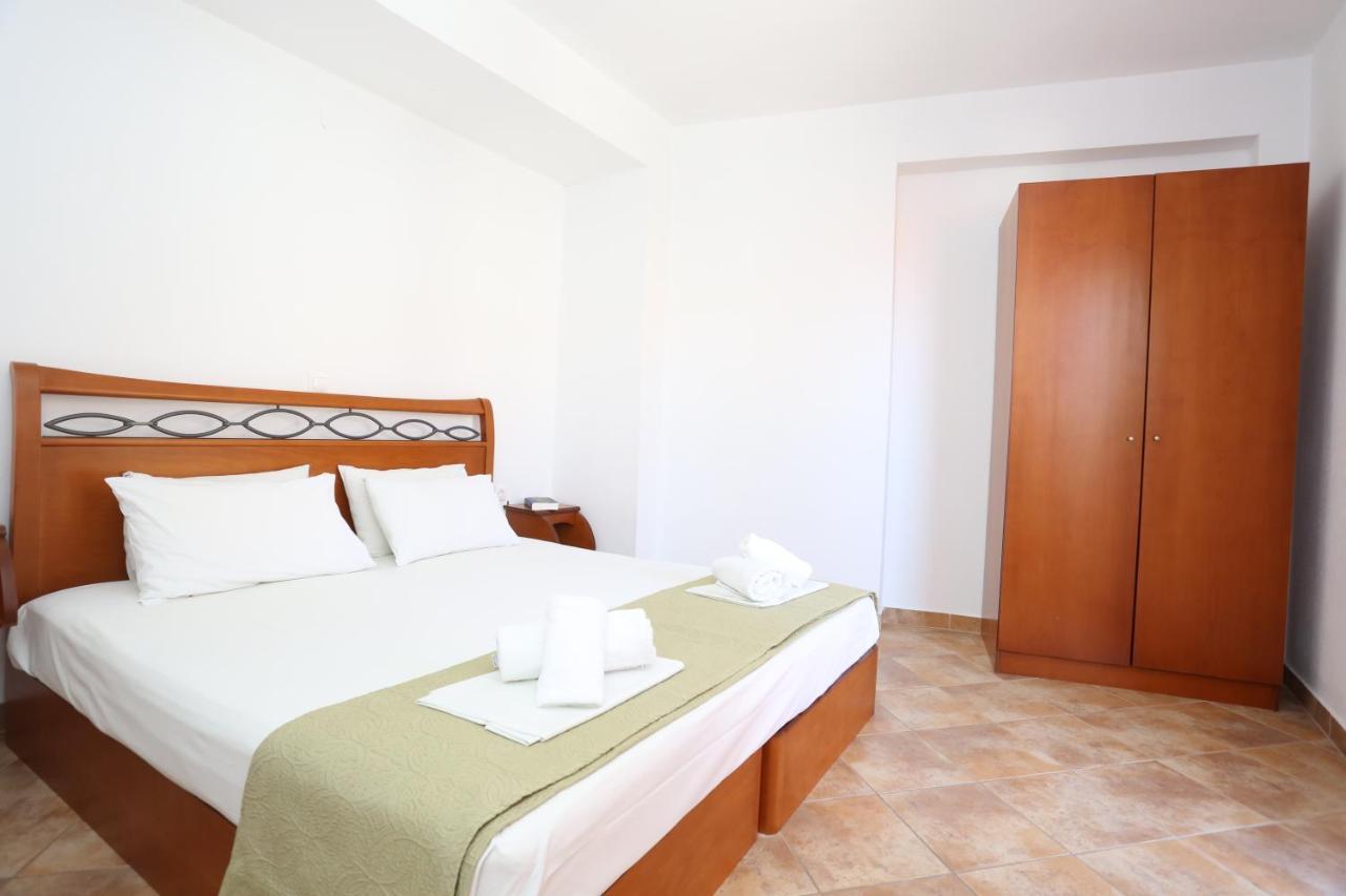 Palia Platia Apartments Pefkochori Buitenkant foto