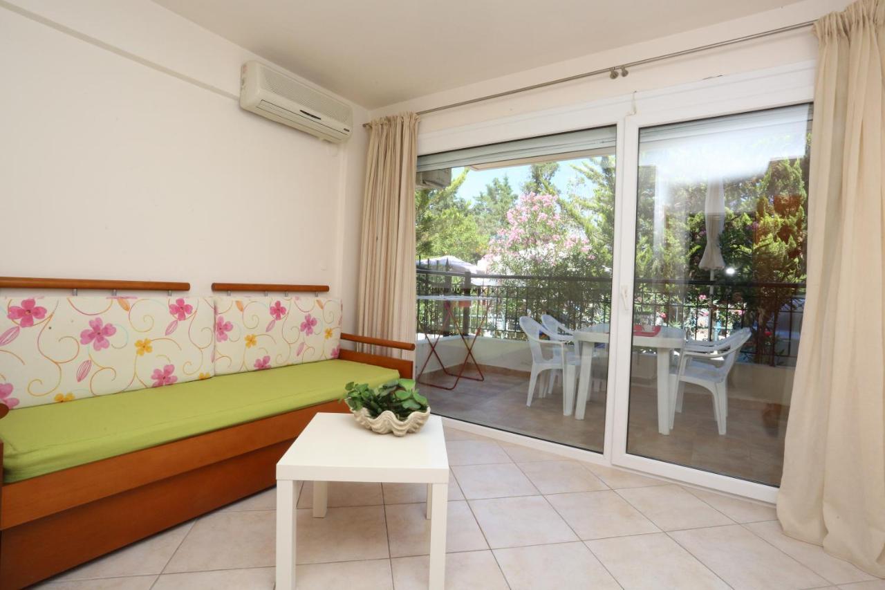 Palia Platia Apartments Pefkochori Buitenkant foto