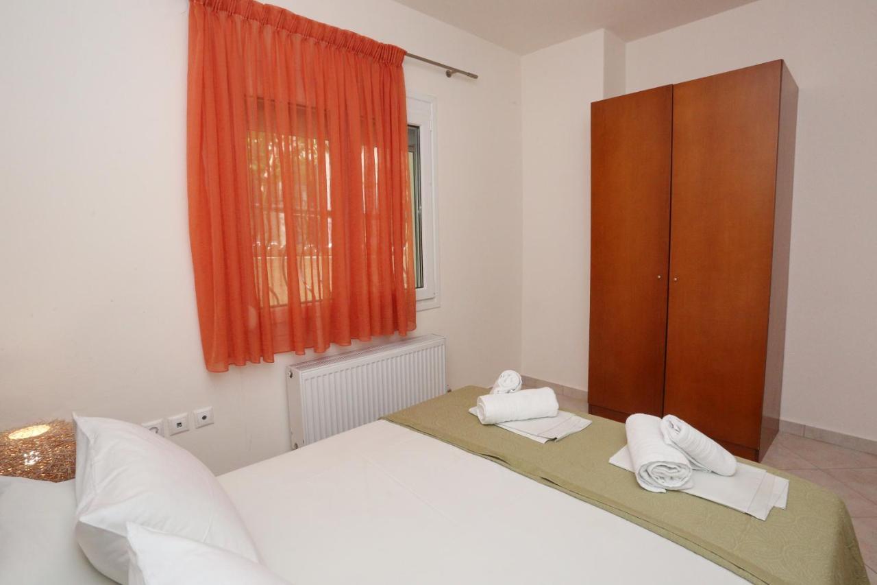 Palia Platia Apartments Pefkochori Buitenkant foto