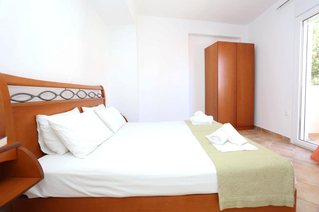 Palia Platia Apartments Pefkochori Buitenkant foto