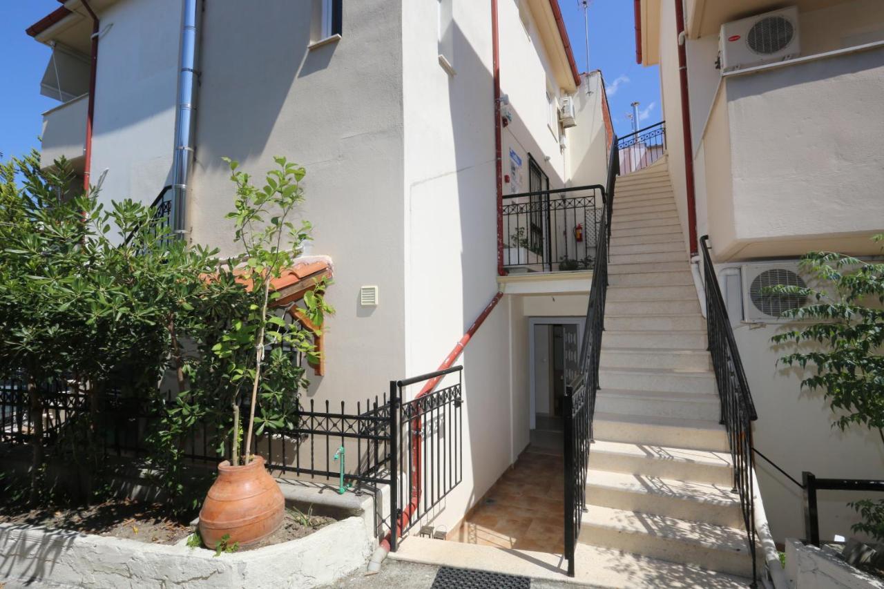 Palia Platia Apartments Pefkochori Buitenkant foto